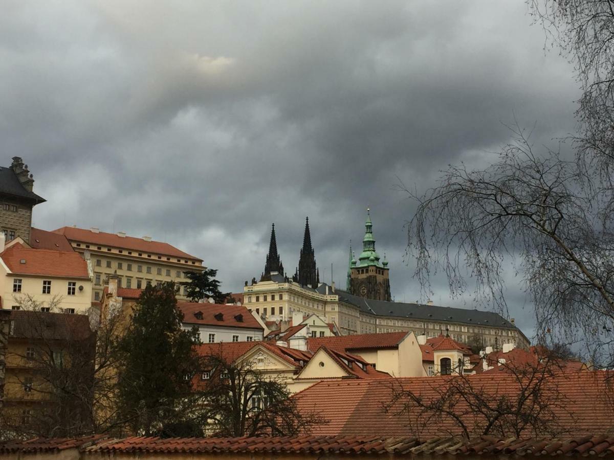 Apartment Nebovidy I - Historic Centre - Terrace - Air Conditioning Praga Exterior foto
